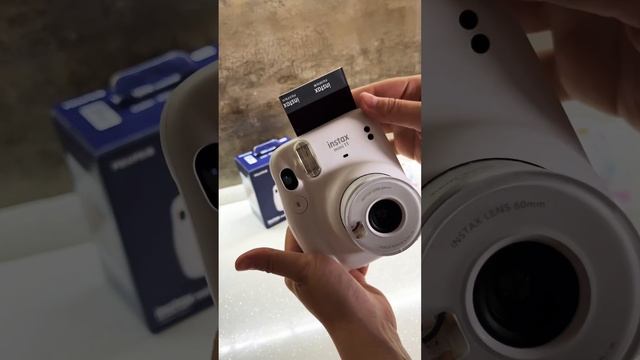 Instax mini 11 ? #instaxmini11 #polaroidcamera #камера #фотография #баку #азербайджан смотреть онлайн