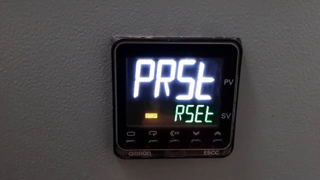 Omron E5CC timer смотреть онлайн