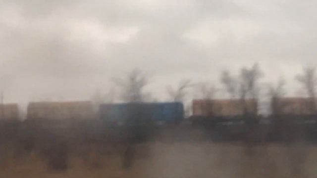 Грузовой поезд смотреть онлайн