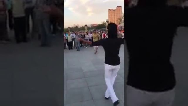Классный Уйгурский танец смотреть онлайн