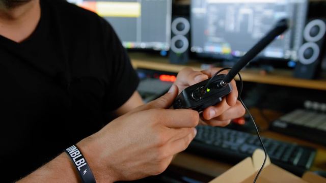 Mikroporty Saramonic SR-WM4C a SR-WM4CA - recenze смотреть онлайн