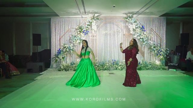 Bamb Aagya Amie & Manit's Wedding Dance Performance | Sangeet Night смотреть онлайн