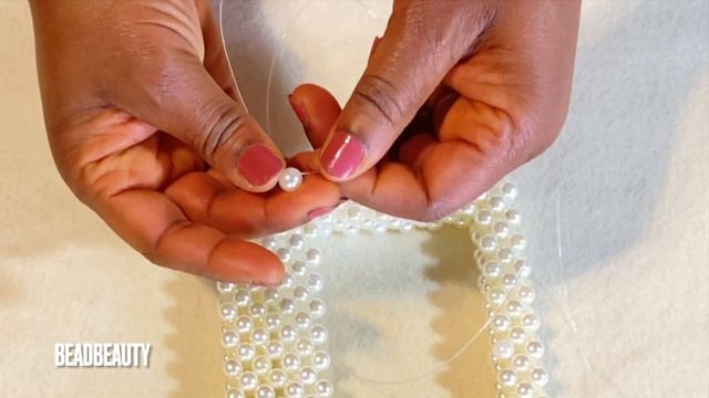 HOW TO MAKE A PEARL BEADED BAG /BEADED BAG TUTORIAL/HOW DO YOU MAKE A BEADED BAG /BEGINNERS TUTORIA смотреть онлайн