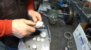 РЕМОНТ КРЫШКИ КПП ИЖ ПЛАНЕТА.