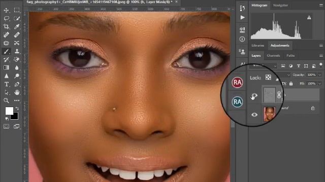 How to make a Skin Retouching on Adobe Photoshop cc 19 ( No Plugs) #subscribe #mzurypro смотреть онлайн