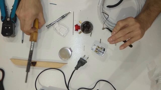 Перегревается паяльник, доработка. (Soldering iron refinement, from overheating.) смотреть онлайн