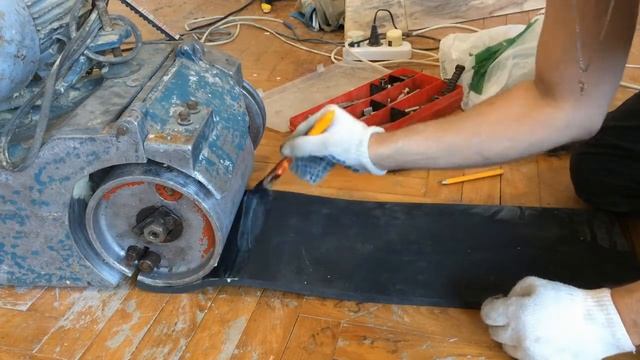Замена резины на барабане паркетошлифовальной машины СО 206.1 / СО 155 (не снимая барабана) смотреть онлайн