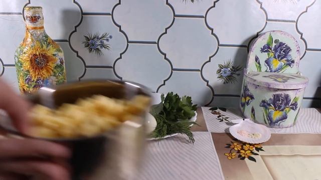 Салат с сыром и кукурузой. Быстро и просто!|Как приготовить салат с сыром и зеленым луком смотреть онлайн