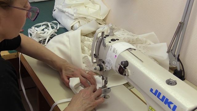 Пошив белого кружевного пальто. Обтачка и подборт, добавление окантовки. Часть 3 смотреть онлайн