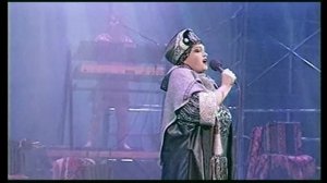 Надежда Кадышева и ансамбль Золотое кольцо - На горе колхоз