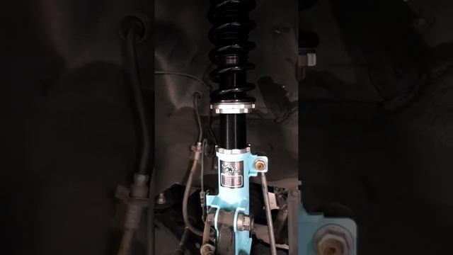 TOYOTA RAV4 XA40 installed KT Racing Coilovers смотреть онлайн