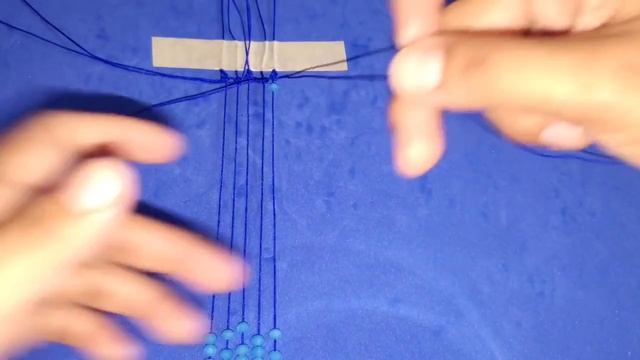 Браслет из 5 нитей с плетением из макраме_