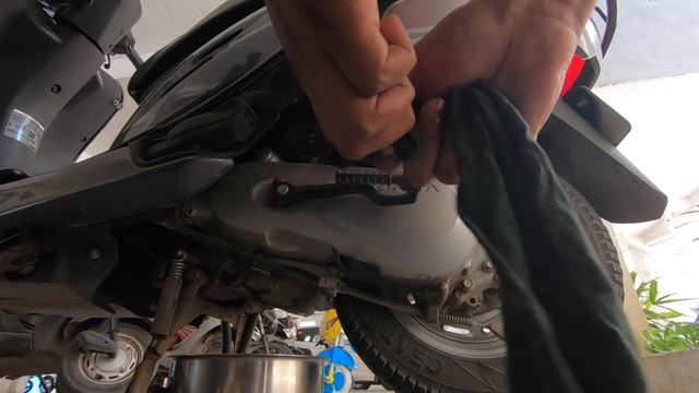 Honda Active 3G | Motul Scooter LE 10W30 (800 ml)