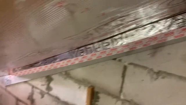 Проклейка пароизоляции ДЕЛЬТА РЕФЛЕКС К СТЕНАМ. смотреть онлайн