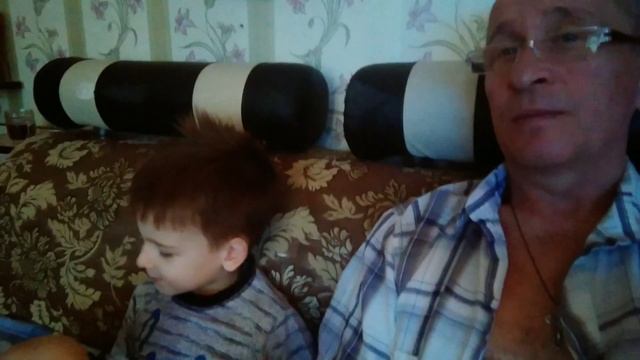 Игорь январь 2020 , не хочет рассказать стих смотреть онлайн