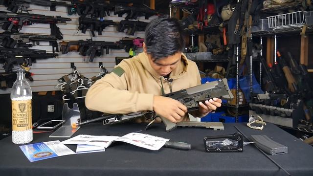Backwards British Gun? | Straight Outta the Box: G&G L85A2 ETU смотреть онлайн