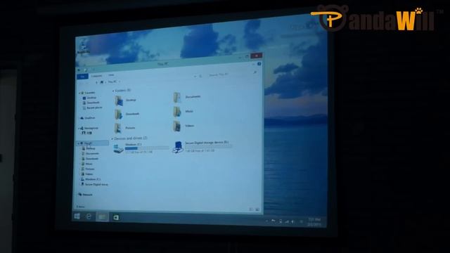 GULEEK I8 Windows Mini PC Smart TV Box & Power Bank Hands On смотреть онлайн