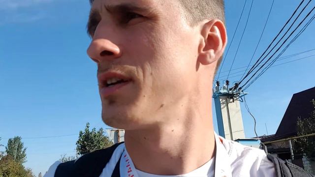 На соревнованиях по боксу! Но появилось свободное время иду снимать соцопрос СОЗИДАТЕЛЬНОЕ ОБЩЕСТВО смотреть онлайн