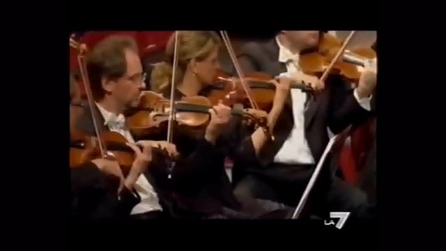 F. Mendelssohn Symphony No 4 'Italian' A major Gustavo Dudamel , La Scala Philarmonic (Full HD) смотреть онлайн