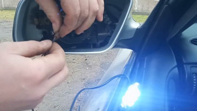 *Снятие зеркала заднего вида А4 Б5* смотреть онлайн