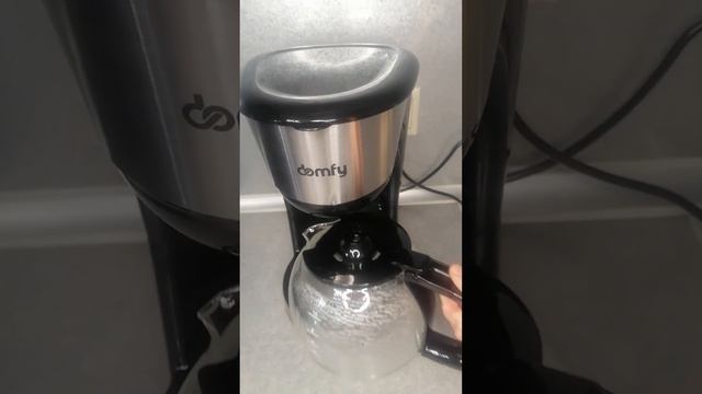 Капельная кофеварка DOMFY DSM-CM301 смотреть онлайн