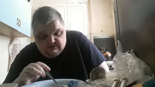 кушаю сгущенку с кашей геркулес, спасибо топ донатеру тимур r смотреть онлайн