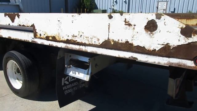 2005 GMC 5500 with Kilar 21ft Steel Bed смотреть онлайн