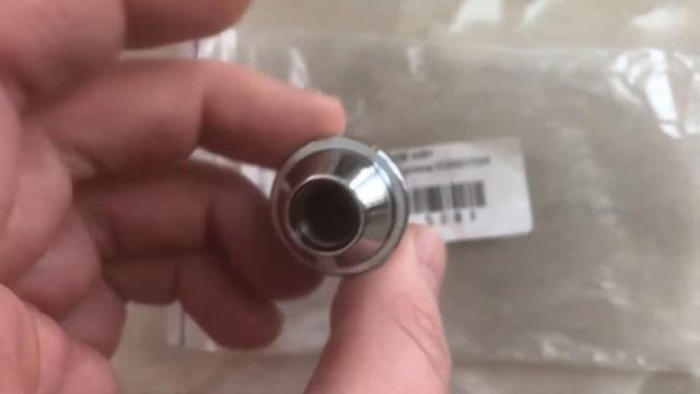 Гайка крепления колеса M12x1.5 (с ободком под колпак) (5295017000) смотреть онлайн