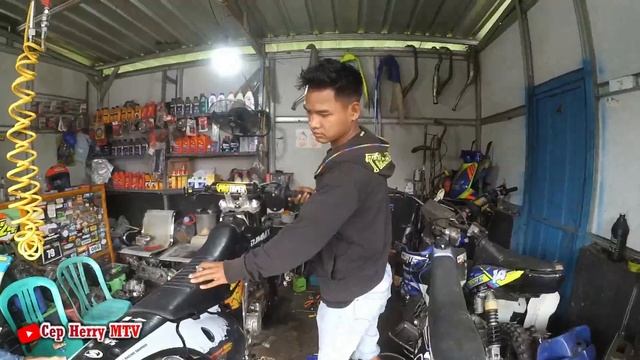 TIME IS MONEY | REVIEW KLX 200 CC || BENGKEL BMS GARUT || RIVIEW MOTOR BALAP смотреть онлайн