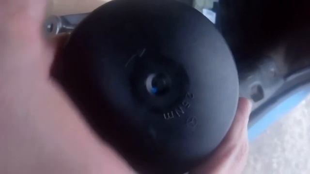 Корпус масленого фильтра ОМ642 3.0 Mercedes Sprinter смотреть онлайн