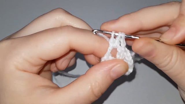 Вязанный Цветок крючком из остатков пряжи. Вязание крючком / Knitted Flower смотреть онлайн