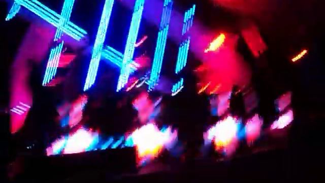 MAURICIO VARGAS @ COCOON ARENA - CREAMFIELDS CHILE 2011 смотреть онлайн