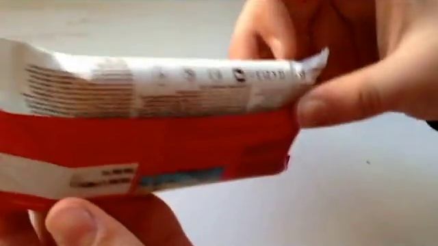 Kinder Bueno Unboxing
