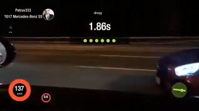 Заезд A8L против спорткара Mercedes-AMG GT S Stock смотреть онлайн
