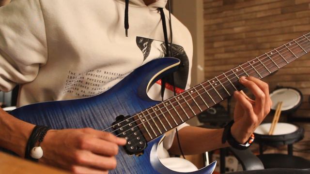 Rainy day = Reverb n delay all day :]] смотреть онлайн