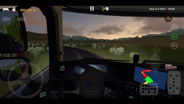 World Truck Driving Simulator - Dangerous roads at night смотреть онлайн