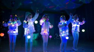 Танец огоньков.