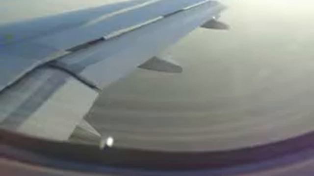Aterrizando en Santiago Arturo Merino Benitez смотреть онлайн