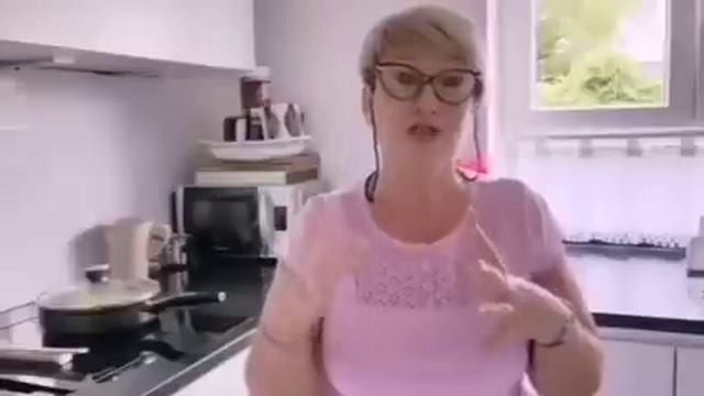 117...Не позволяйте кастрюлям сверкать больше чем вы! ?Как выжить в женском коллективе!? смотреть онлайн