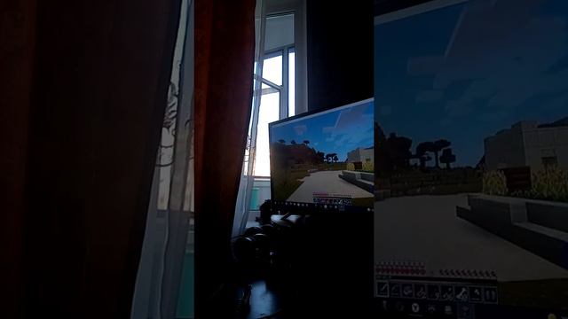 нуб алмазник играет в маинкрафт он очень крутой смотреть онлайн