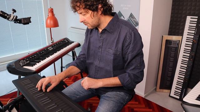 How to Play Bach Cello Suite N1 Without a Cello! смотреть онлайн