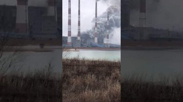 В Новочеркасске на ГРЭС пожар. смотреть онлайн