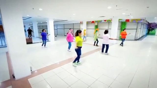 MARIA AMOR LINE DANCE смотреть онлайн