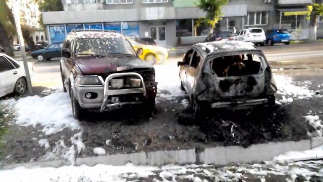 Поджог авто 28 апреля 2015 года на Джамбула-Шагабутдинова. Daewoo matiz, Mitshubishi Montero смотреть онлайн