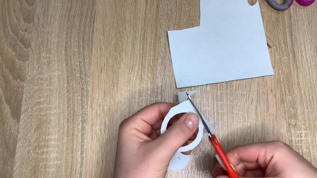 Новогодние поделки из бумаги Ангелок и Дед Мороз из бумаги без распечатки шаблона смотреть онлайн