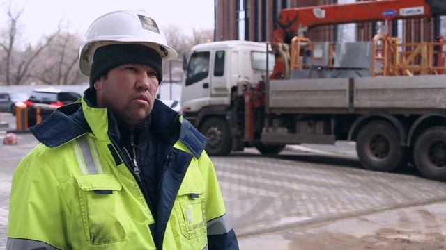 Эста Констракшен - отзыв о аренде фасадных подъемников смотреть онлайн