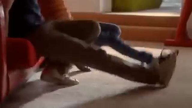 Another Cinderella Story - Bang A Drum (Part 4 Music).mp4 смотреть онлайн