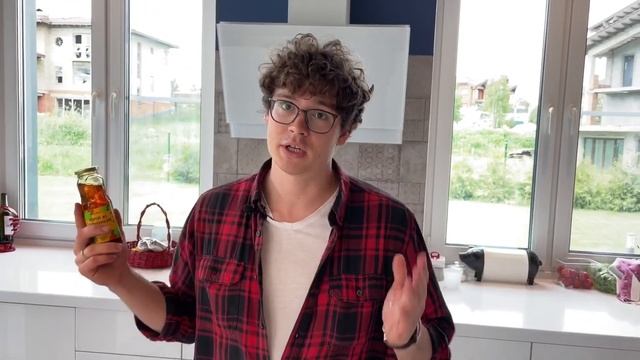 КЛУБНИЧНЫЙ СУП смотреть онлайн