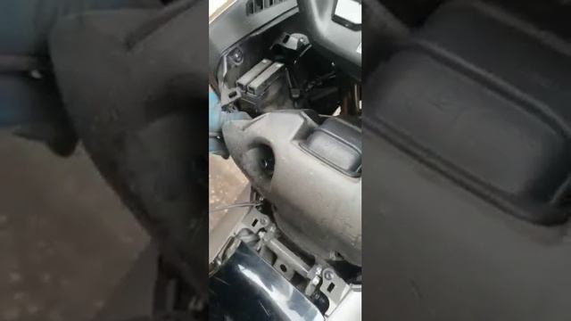 Integra 750 2016 Change Air Filter