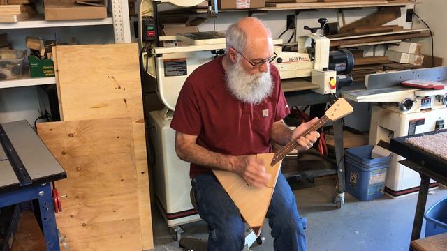 Balalaika Demo смотреть онлайн